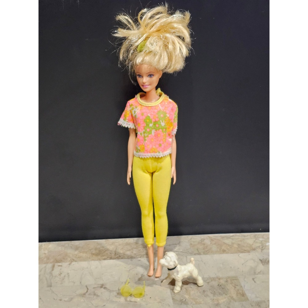 Mattel Barbie Doll Retro Floral Top Yellow Leggings Poodle & Sunglasses - Picture 1 of 8